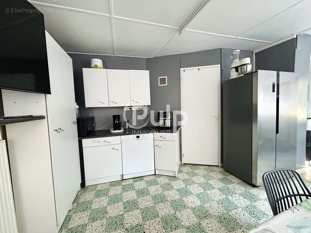 Maison non mitoyenne en briques de construction plain pied à vendre - photo 4