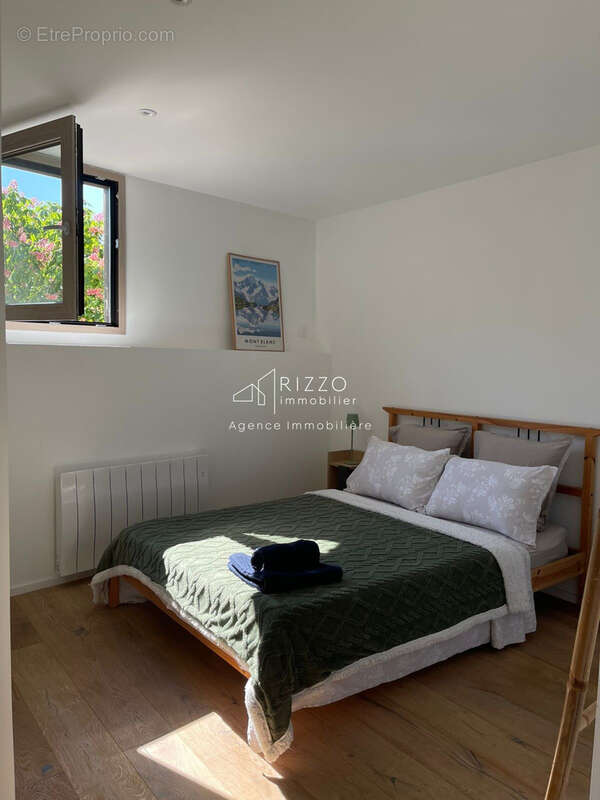 Maison à CROZET