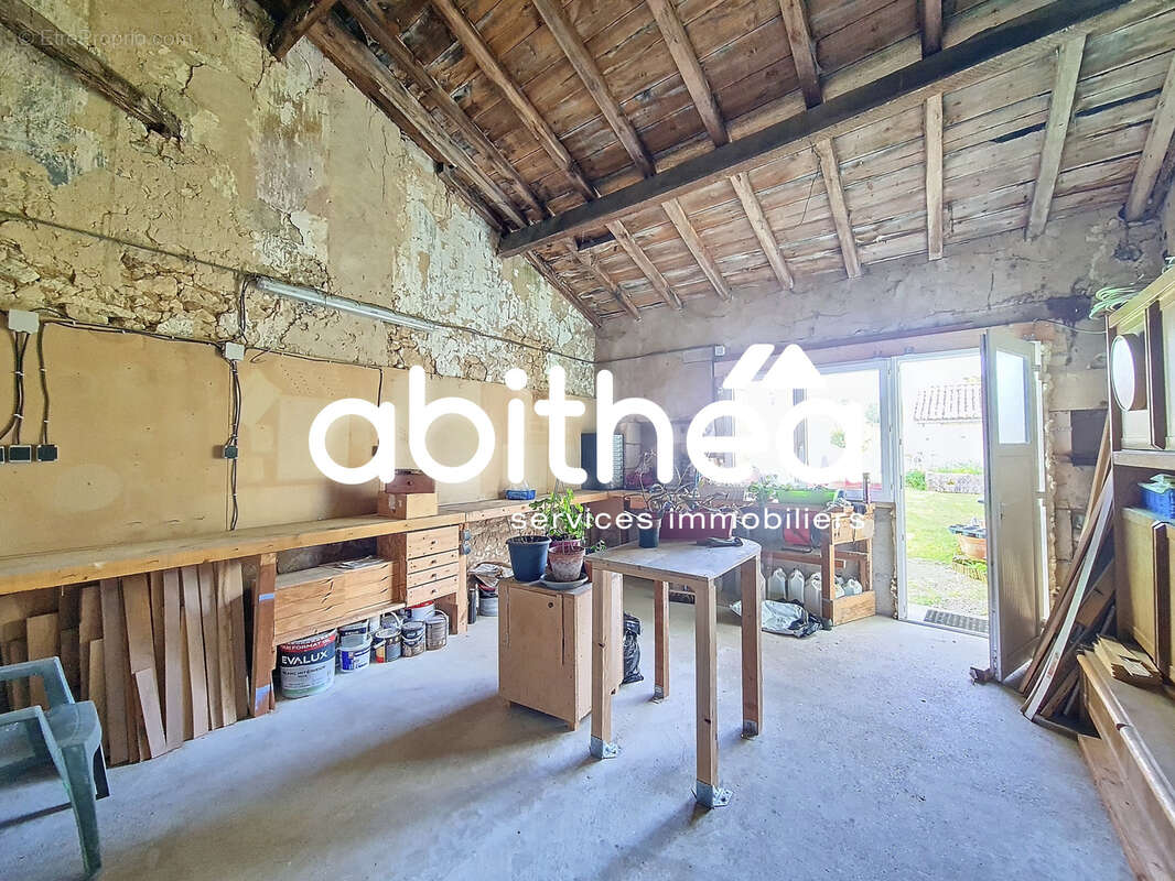 Maison à SAINT-FORT-SUR-GIRONDE