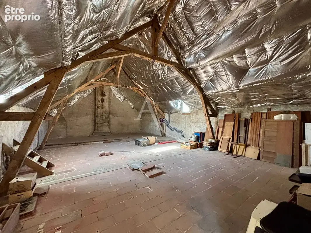 Maison ancienne en parfait état aux mutliples possibilités - photo 15