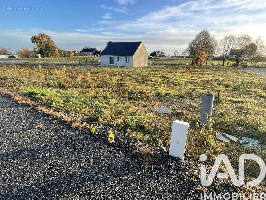 Photo 1 - Terrain à LE THEIL-DE-BRETAGNE