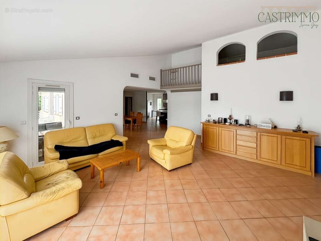 Maison à VILLETELLE