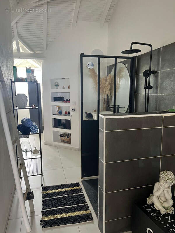 À VENDRE   Magnifique appartement T4 avec vue mer   Baie-Mahault - photo 8