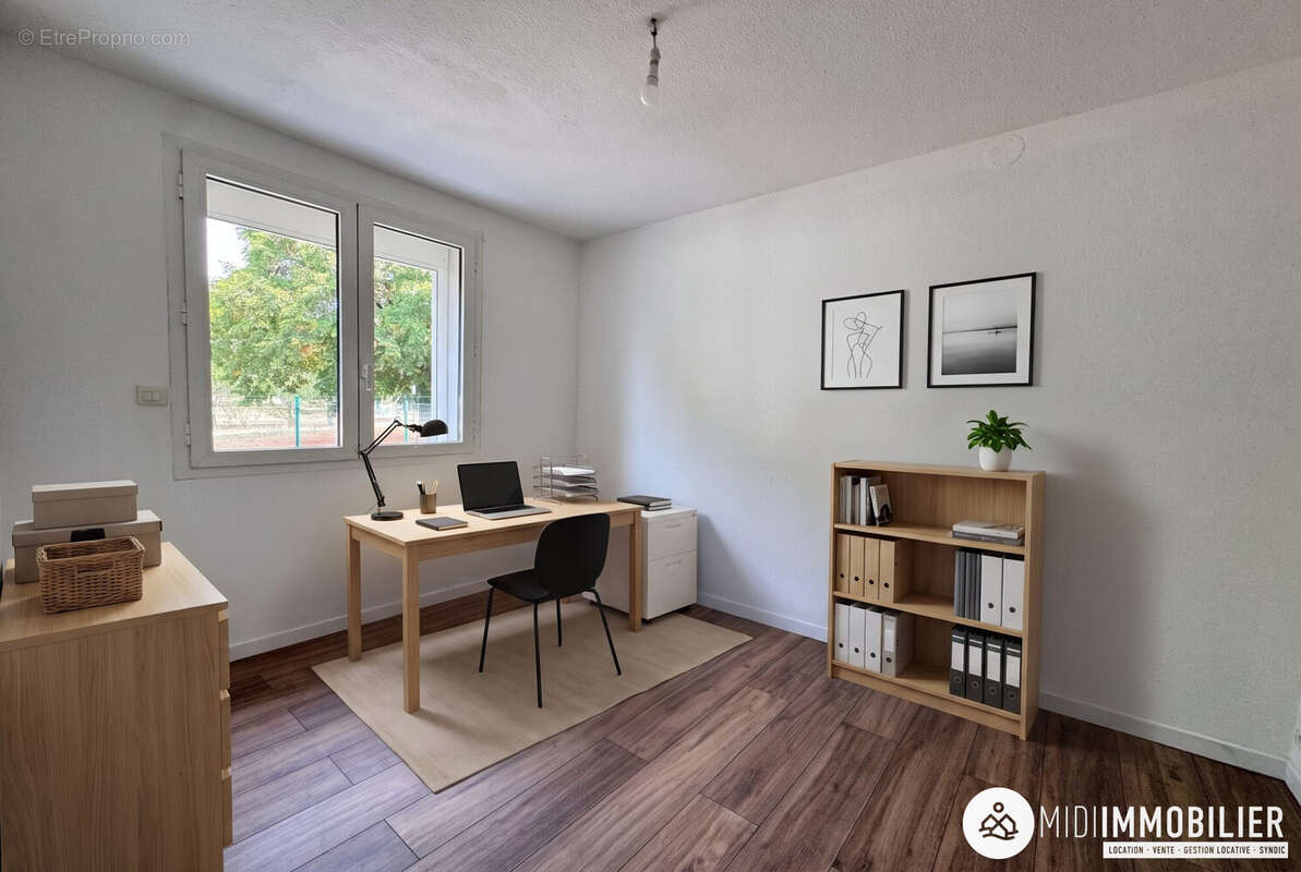 Maison 75 m² à Saint-Juery  - photo 8