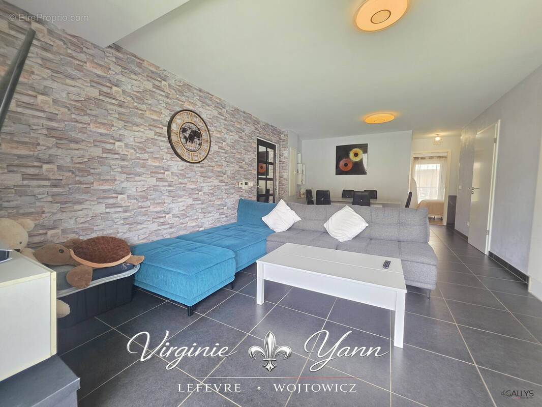 Appartement à AMNEVILLE