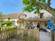 Maison à MOULIHERNE