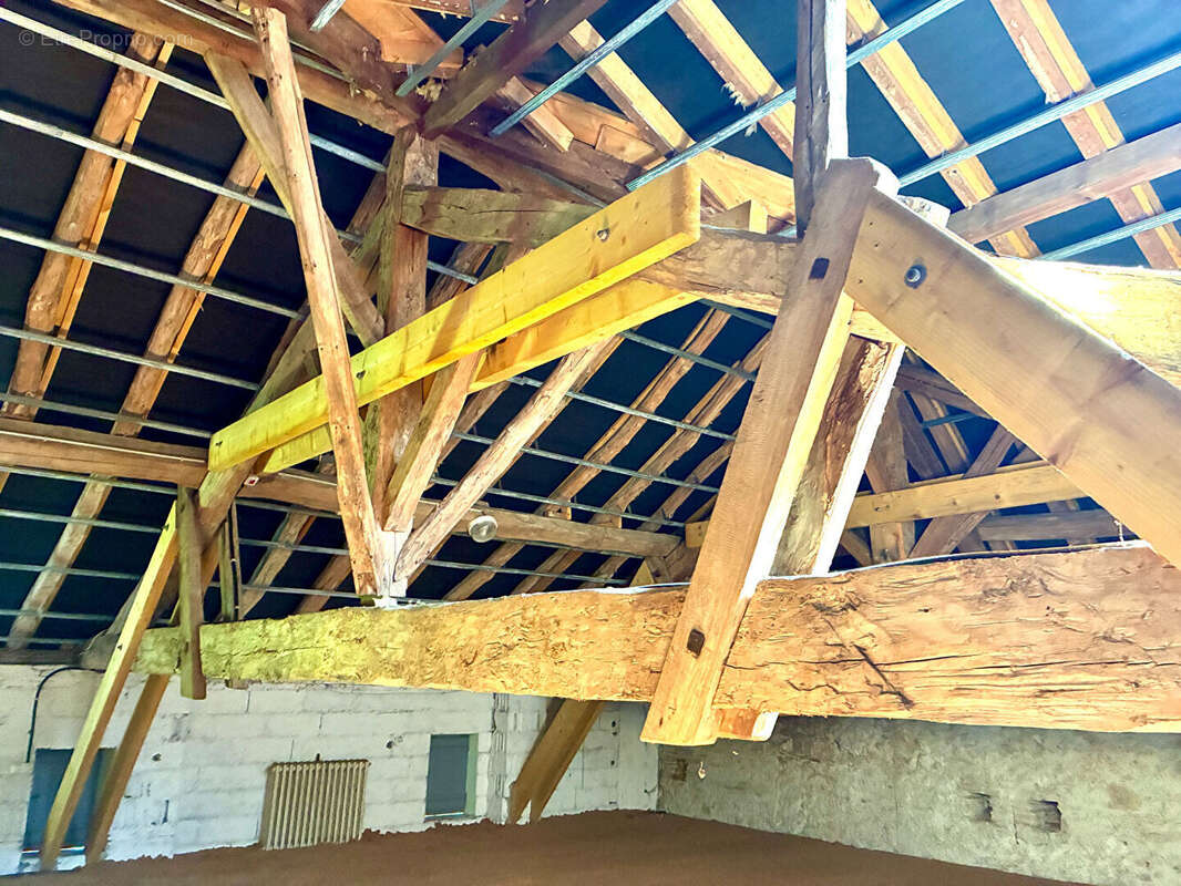 Maison à SAINTE-LIVRADE-SUR-LOT