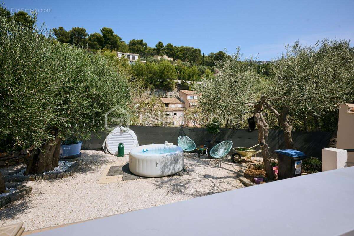 Appartement à LA VALETTE-DU-VAR