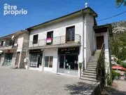 Appartement à PUGET-THENIERS