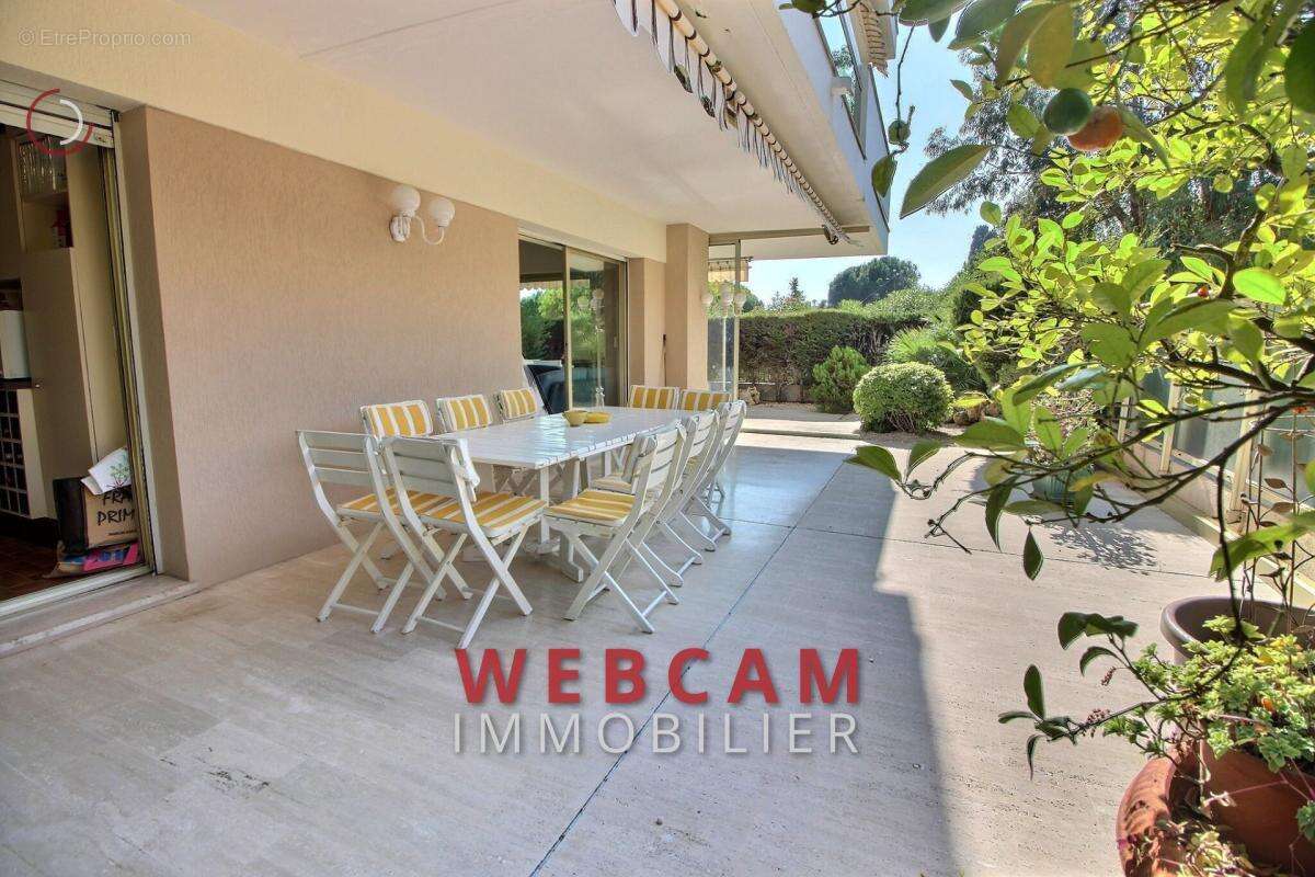 Appartement à CANNES
