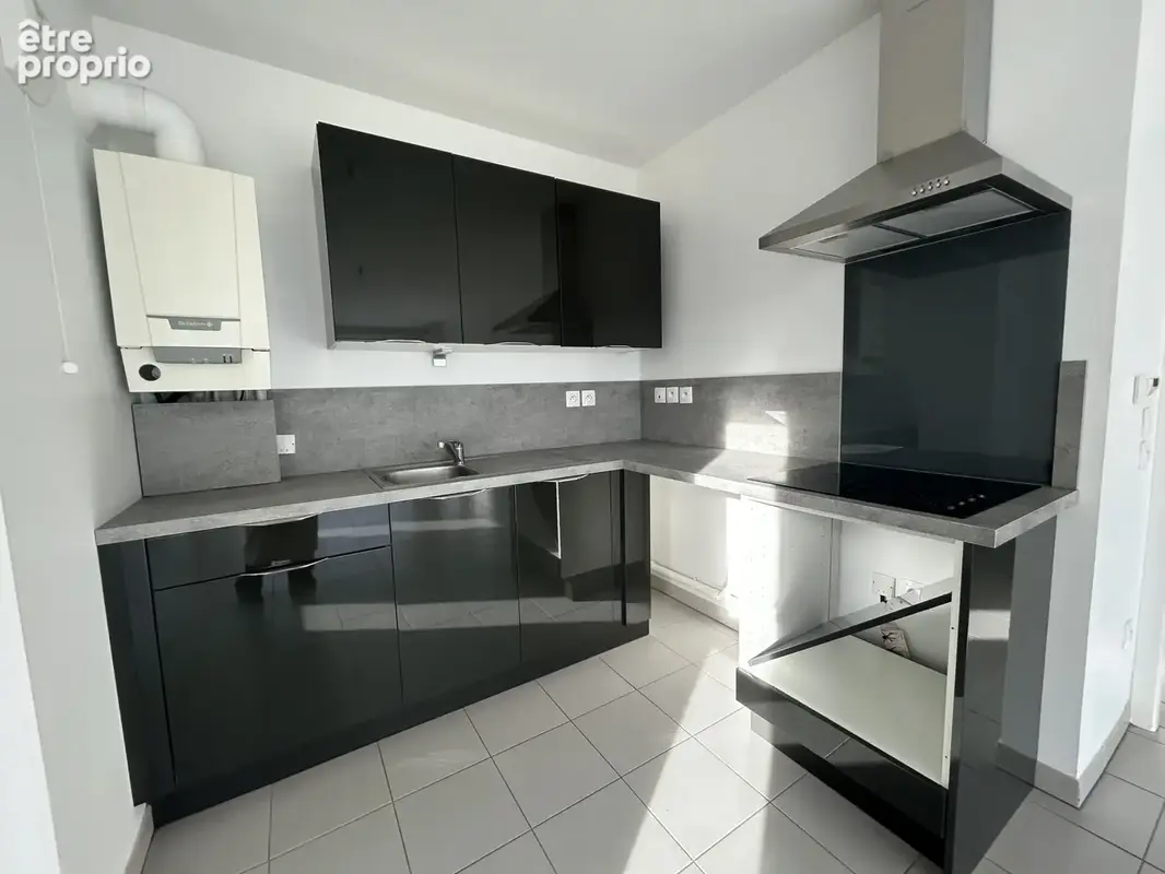 Proche gare  - appartement type 3 de  69m2 + terrasse  16m2 + parking vendu loue - photo 5