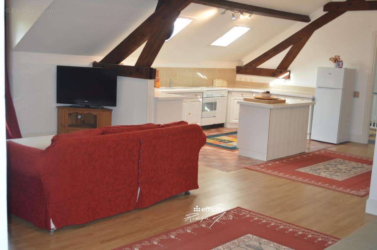 Maison à COULONGES-SUR-L&#039;AUTIZE