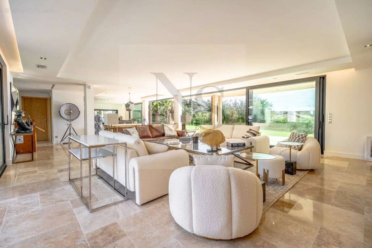 Maison à SAINTE-MAXIME