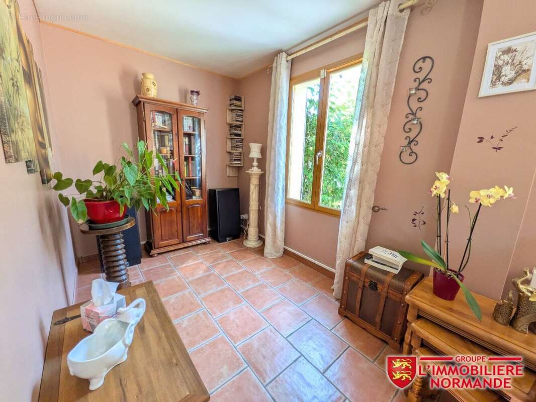 Maison 2 chambres avec sous sol - photo 5