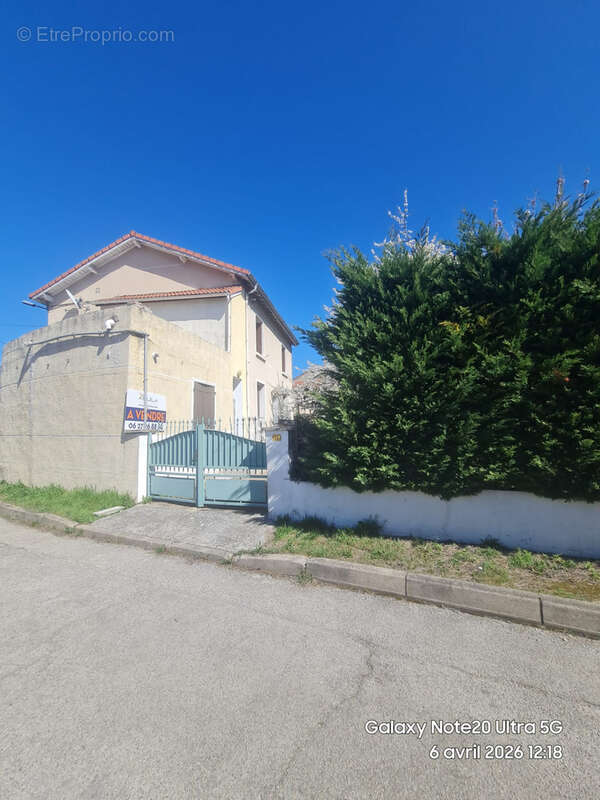 Maison à SAINT-ETIENNE