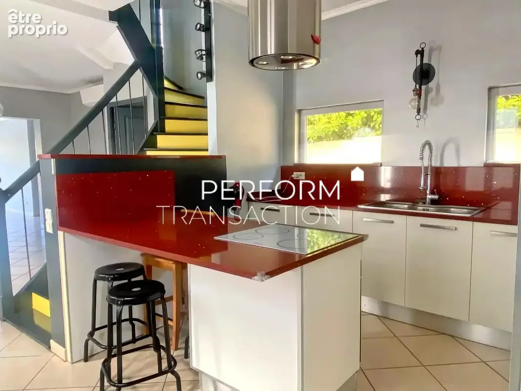 Fontaine – maison de ville 190 m² avec piscine et jardin - photo 4