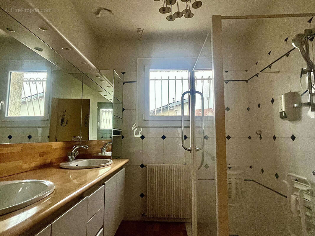 Maison à PESCHADOIRES