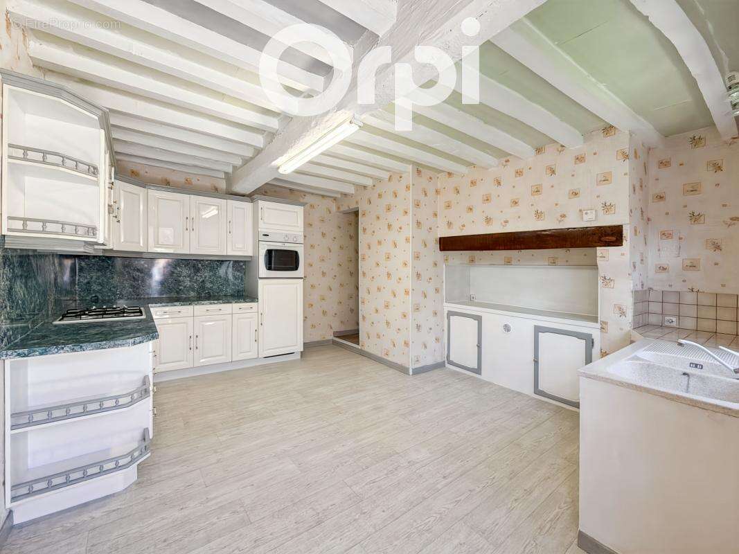 Maison à GRANDVILLERS-AUX-BOIS