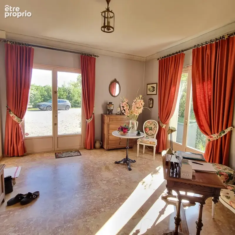 Maison 5 pièces 220 m² à vendre à Montgivray (36400) - photo 7