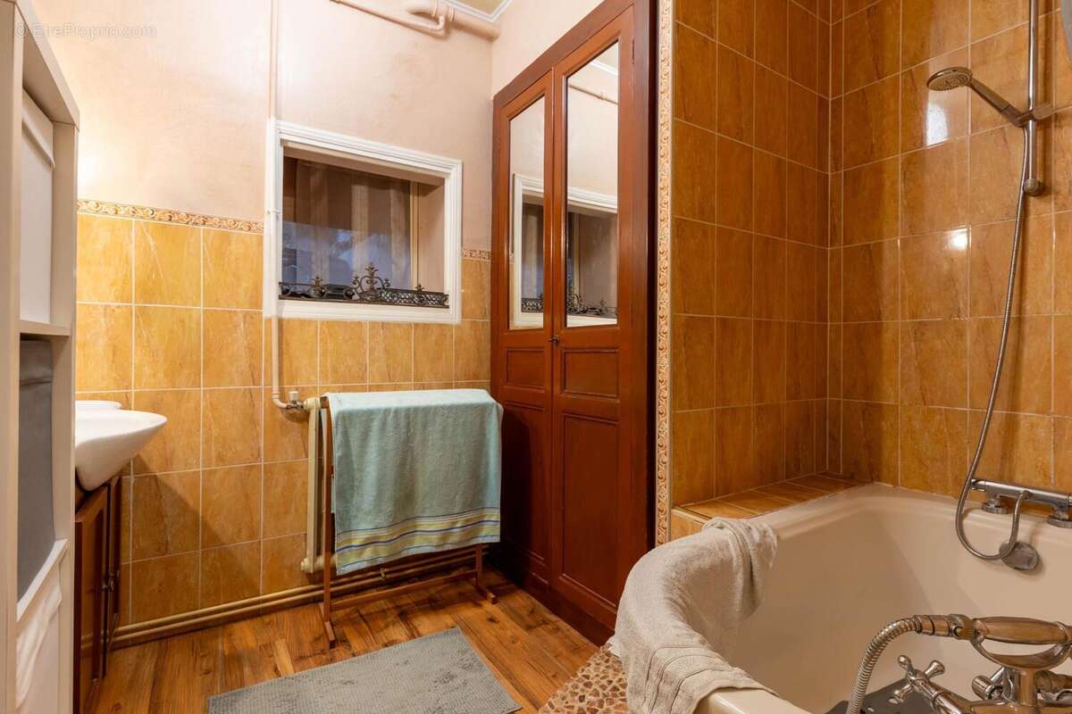 Photo 5 - Maison à LONNES