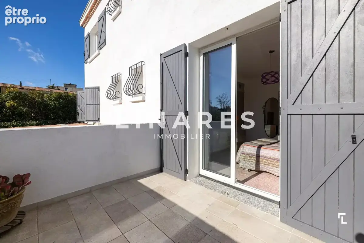 L'AGREABLE -  Villla T7 de 250m² - Piscine - Cuisine d'été - Parking - Parcelle 492m² - 13013 SAINT MITRE - photo 7