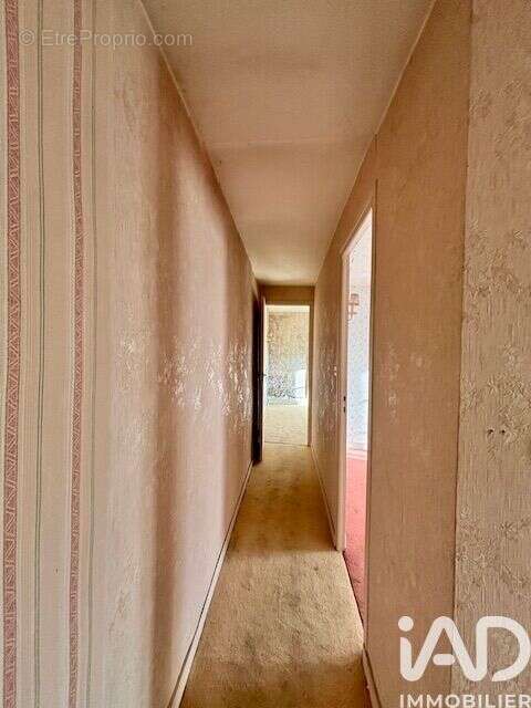 Photo 7 - Maison à VOUILLE