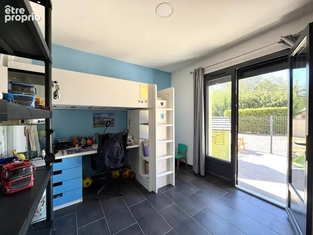 Maison 4 pièces / 117 m² / 259 000 EUR / SAINT-GERMAIN-DES-PRES - photo 11