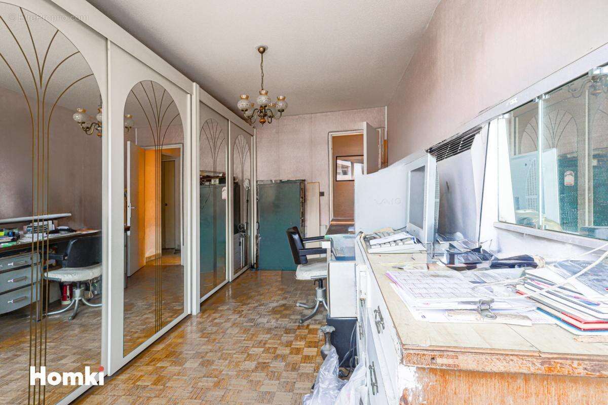 Appartement T4 de 94 m2 à Nice 06300, Place de Tende - photo 4