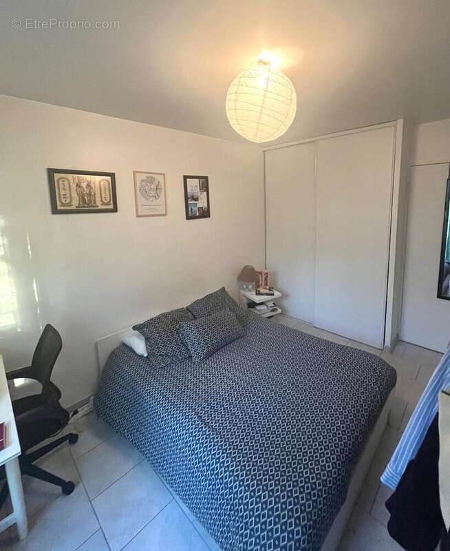 Appartement à CHANTELOUP-LES-VIGNES