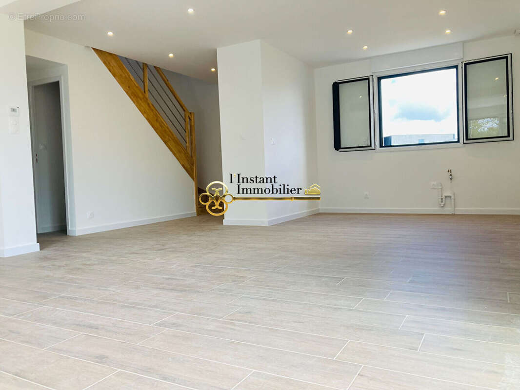 Maison à KERSAINT-PLABENNEC