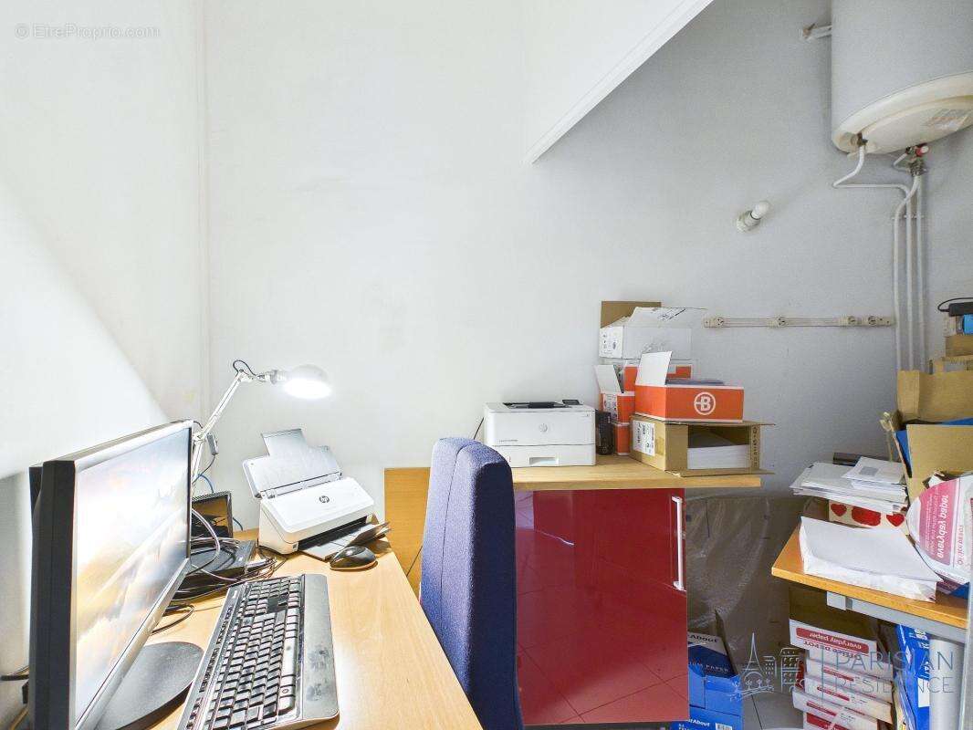 Appartement à PARIS-8E