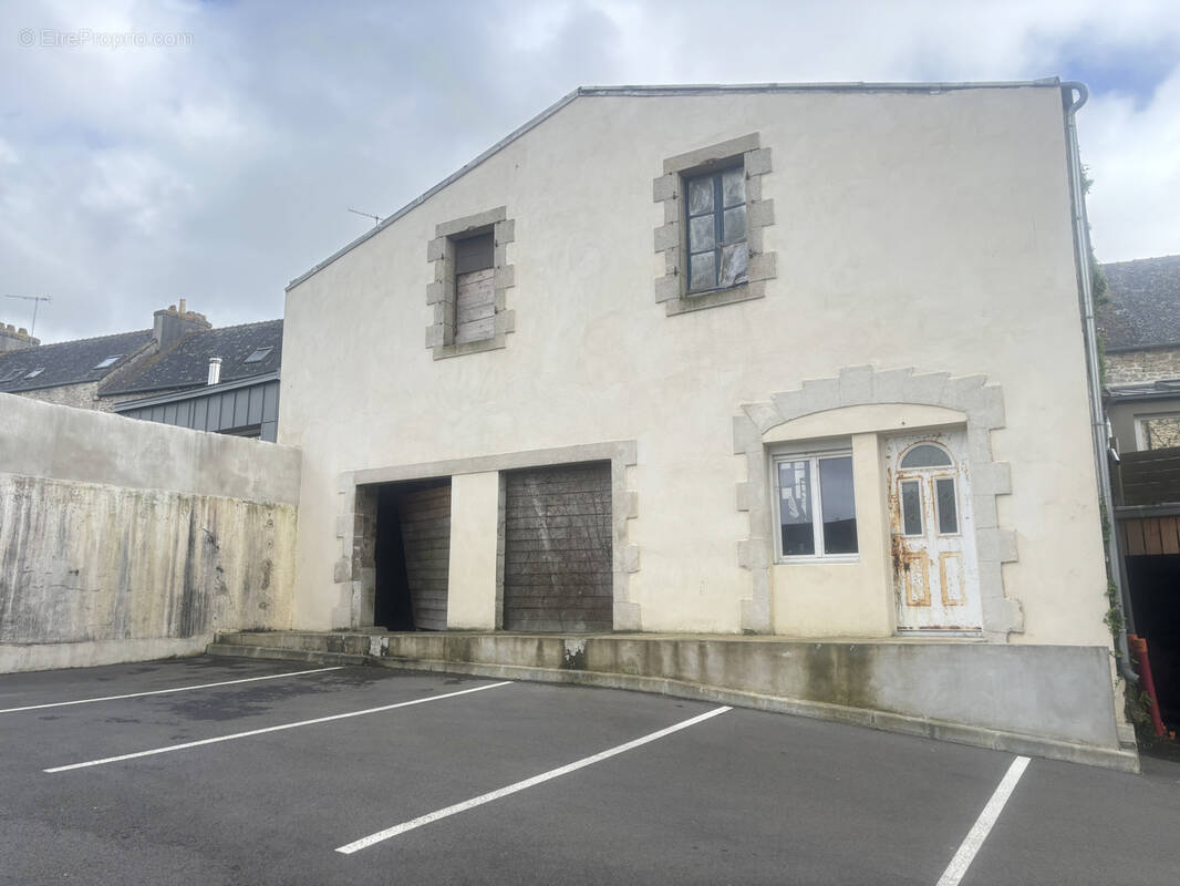 Maison à PONT-L'ABBE