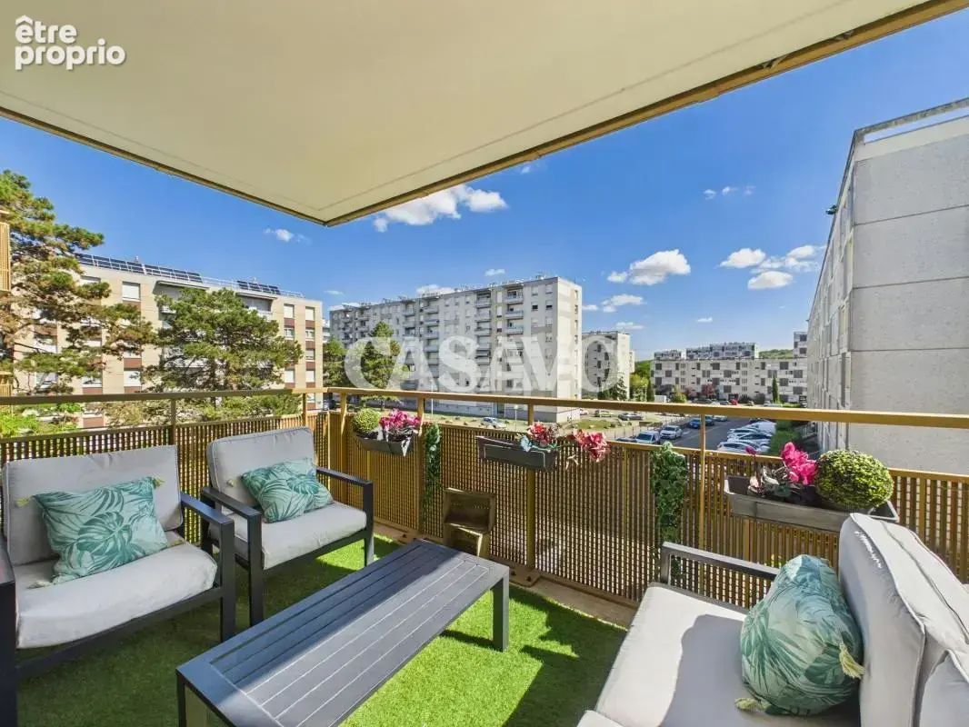 Vente Appartement 3 pièces de 57m² - 69800 Saint-Priest - photo 5