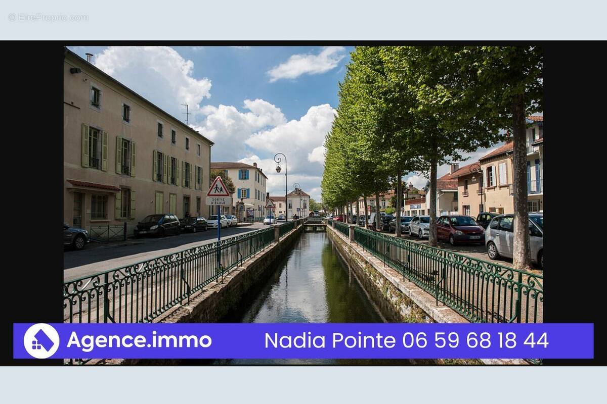 Autre à VIC-EN-BIGORRE