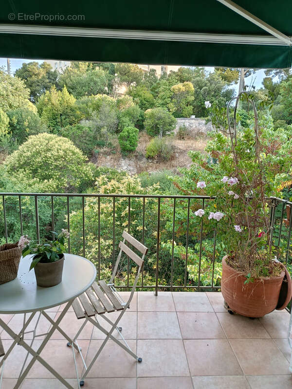 Appartement à MARSEILLE-8E