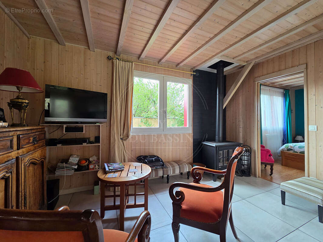 Maison à MIOS