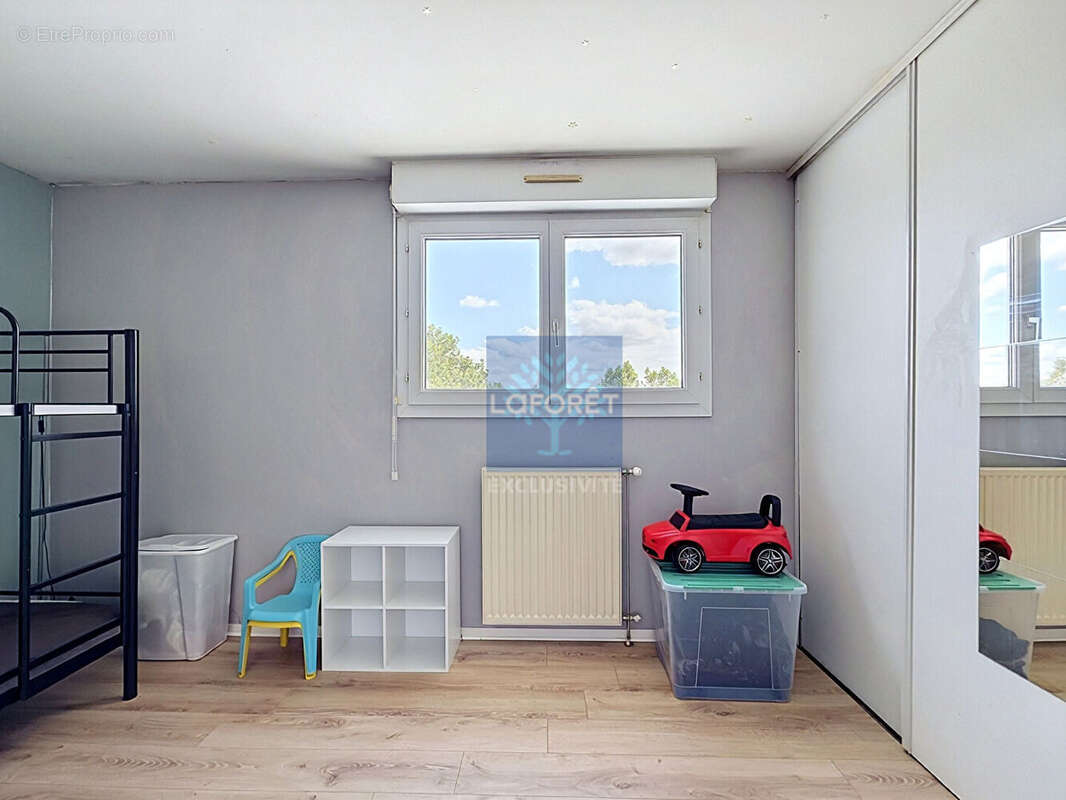 Cergy (95) - 4 pieces en duplex avec grande terrasse - photo 9