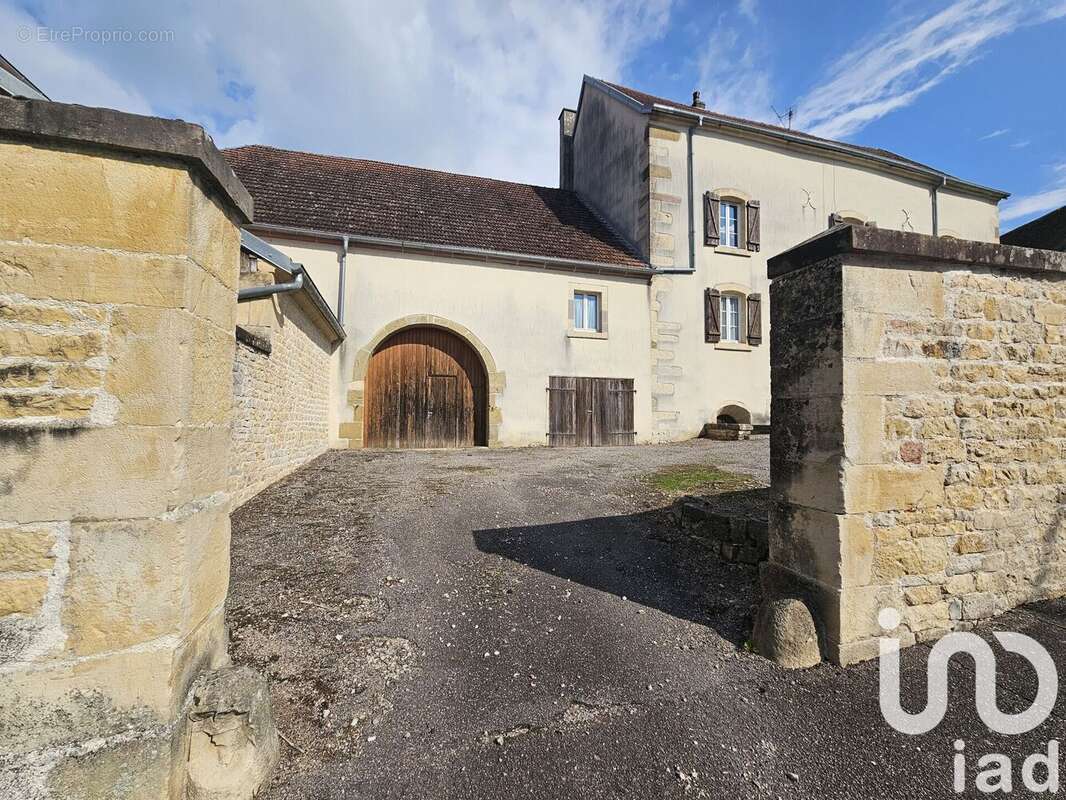 Photo 4 - Maison à MENOUX