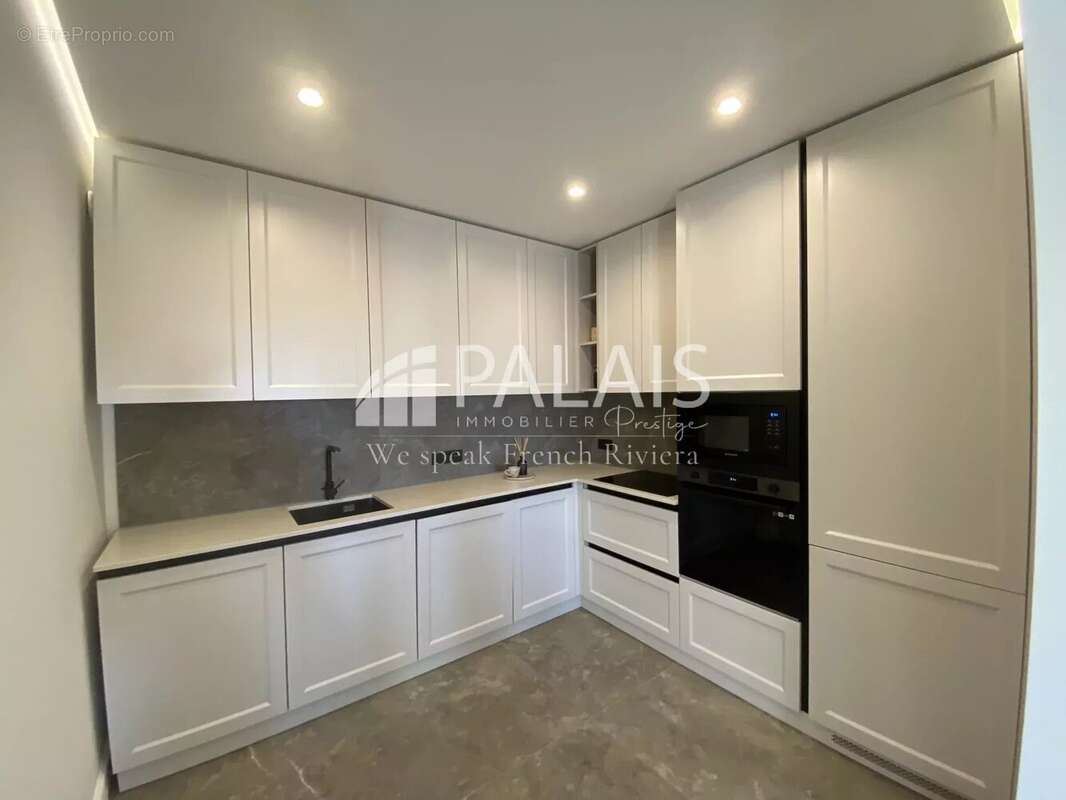 Appartement à VILLEFRANCHE-SUR-MER