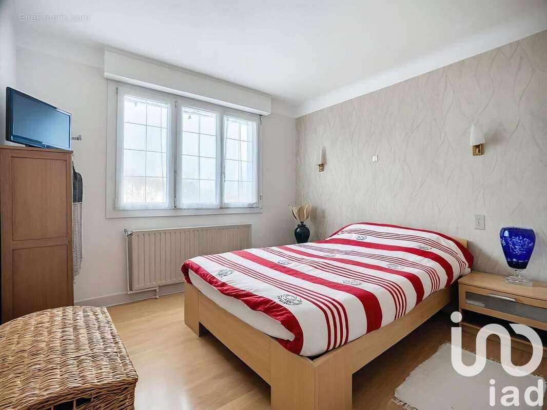 Photo 8 - Maison à CONNANTRE