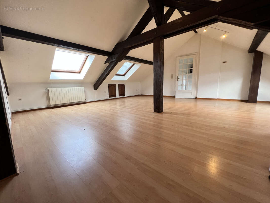 Appartement à HOMBOURG-HAUT