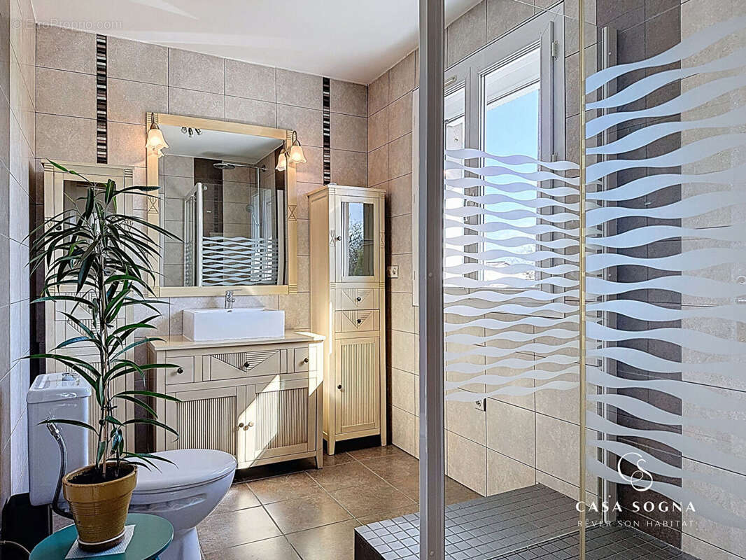 Maison à CHATEAU-GAILLARD