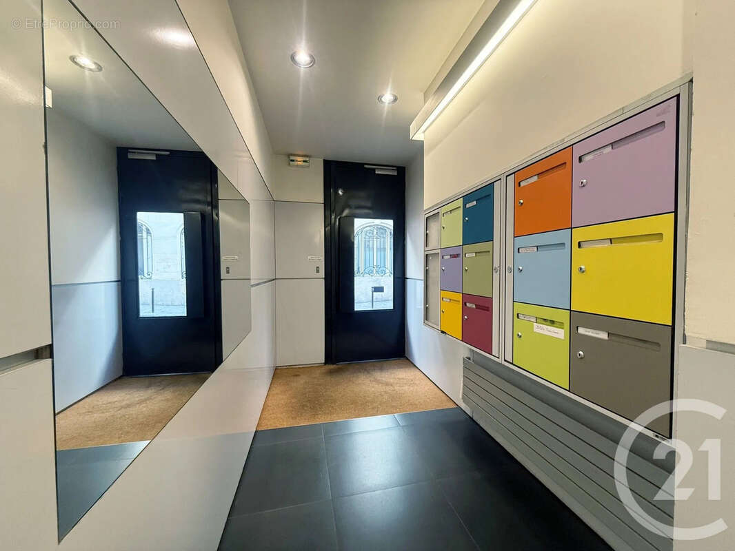 Appartement à PARIS-18E