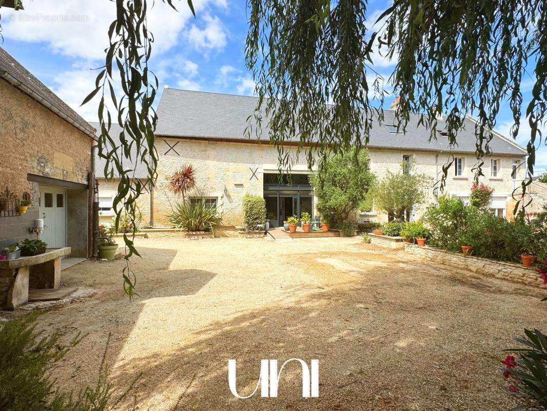 Maison à SAINTE-CROIX-SUR-MER