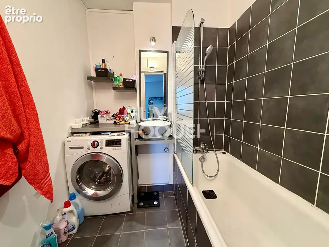 Vanves / paris 15e - 2 pièces 45,07 m² - 5e étage avec ascenseur - métro ligne 13 - photo 8