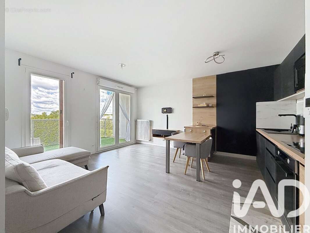 Photo 9 - Appartement à VILLENEUVE-LE-ROI