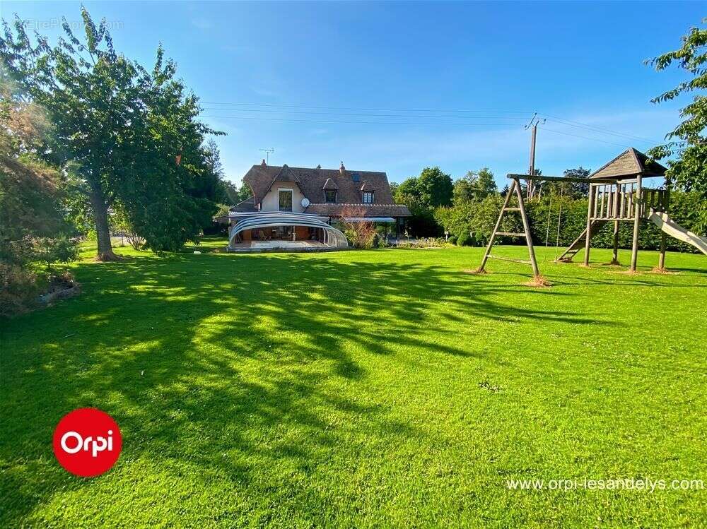 Maison à LYONS-LA-FORET