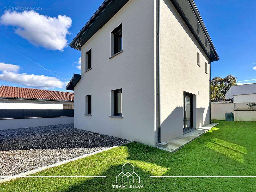 Maison à SAINT-ROMAIN-EN-GAL