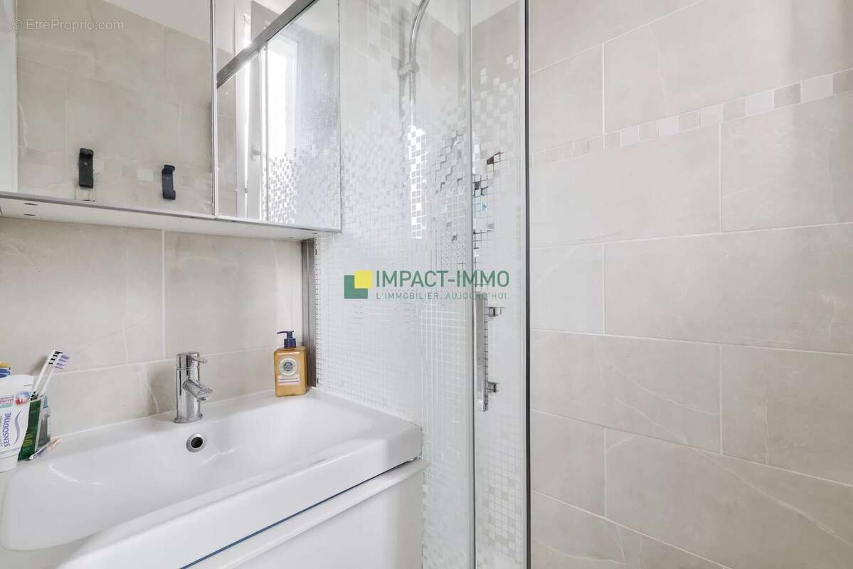 Appartement à BOIS-COLOMBES