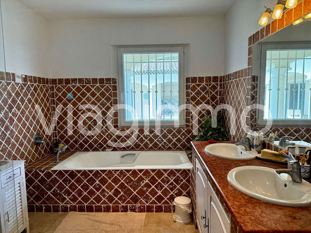 Maison à DRAGUIGNAN